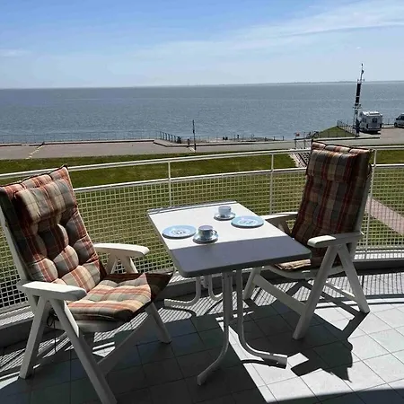 Sea View In The Helgolandhaus * Wilhelmshaven