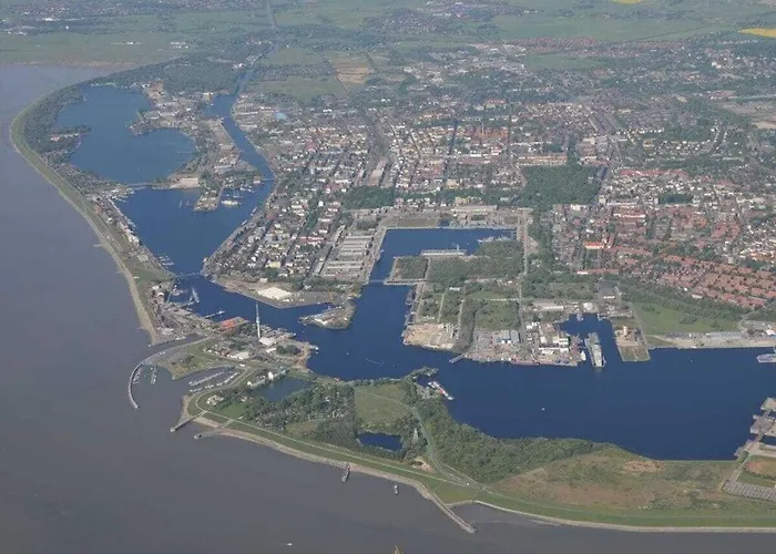 Sea View In The Helgolandhaus Wilhelmshaven